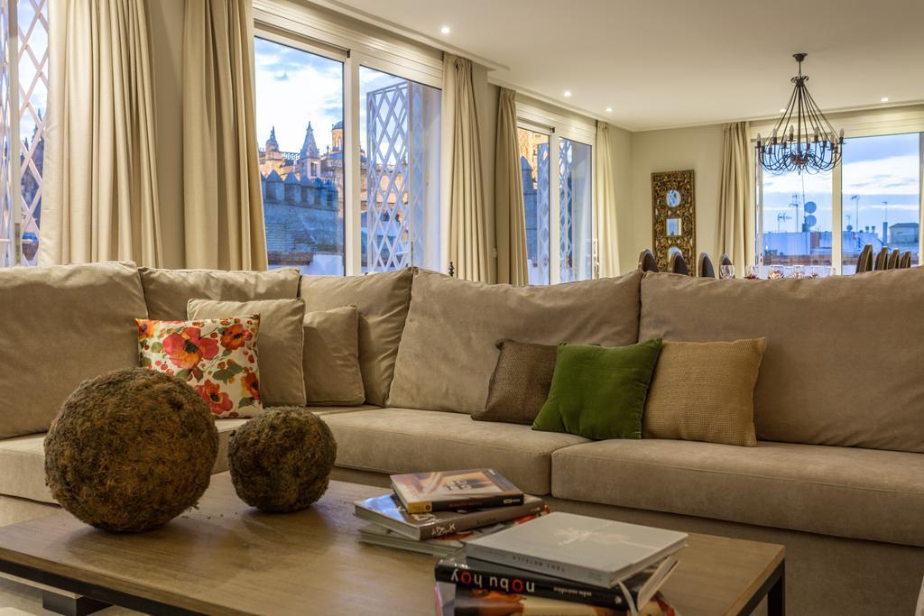 Puerta Principe Luxury Apartments Sevilla Exterior foto