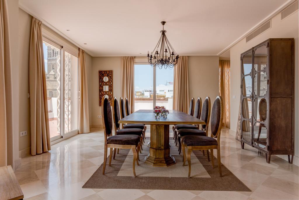 Puerta Principe Luxury Apartments Sevilla Exterior foto