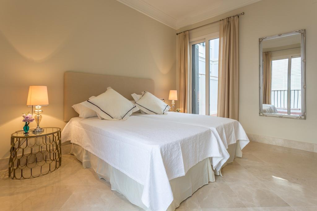 Puerta Principe Luxury Apartments Sevilla Zimmer foto