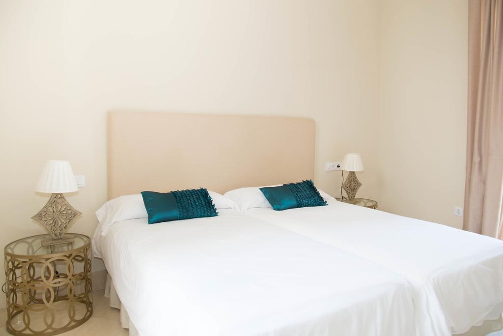 Puerta Principe Luxury Apartments Sevilla Exterior foto