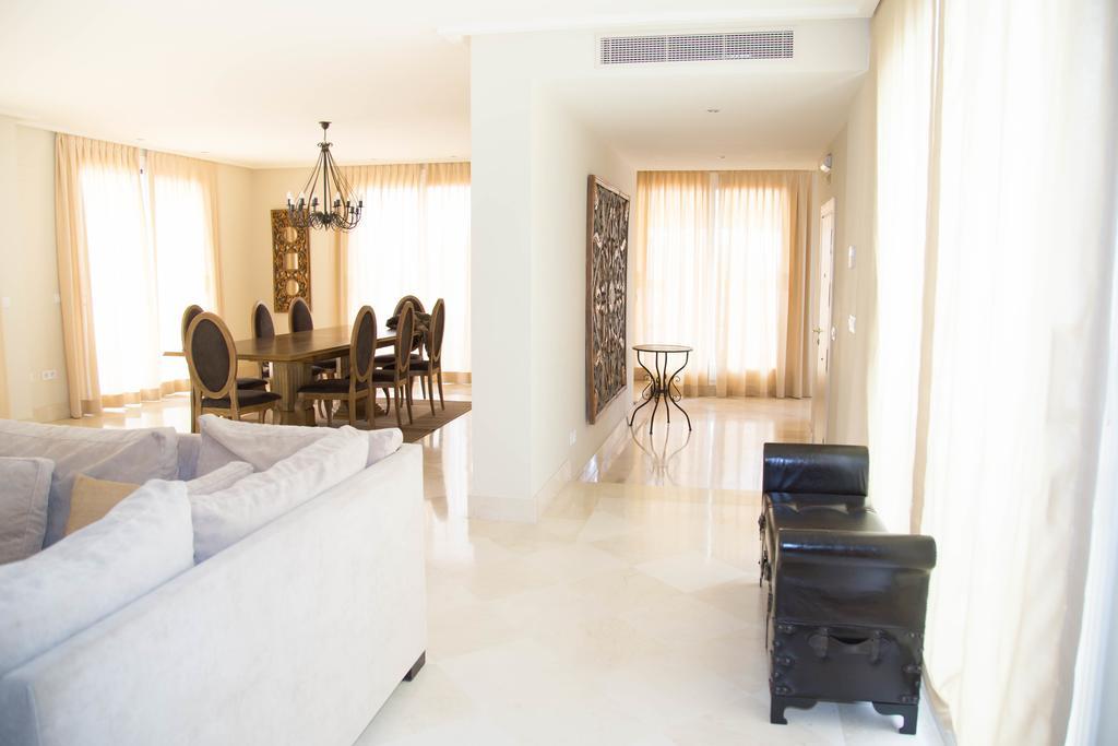 Puerta Principe Luxury Apartments Sevilla Exterior foto