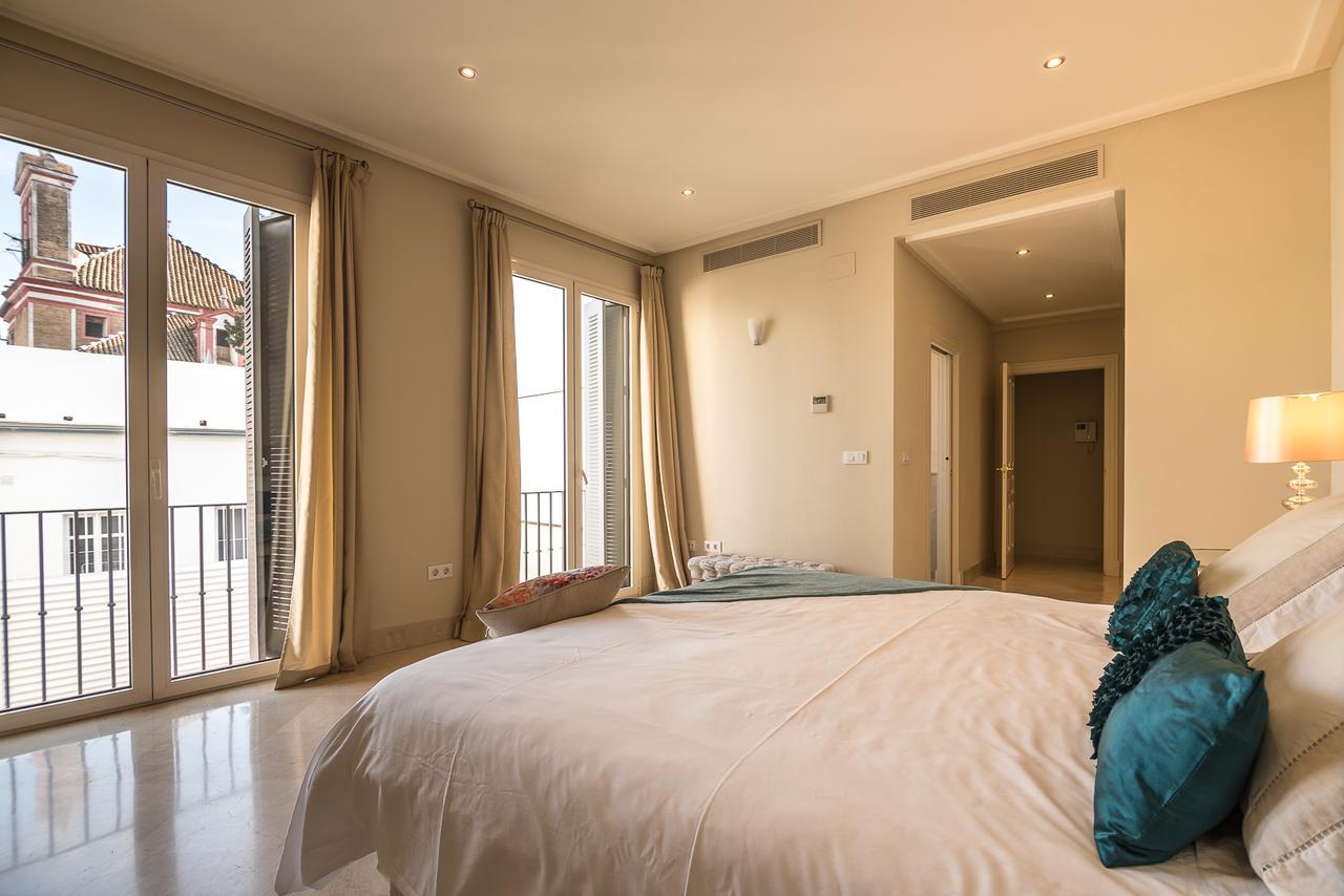 Puerta Principe Luxury Apartments Sevilla Exterior foto